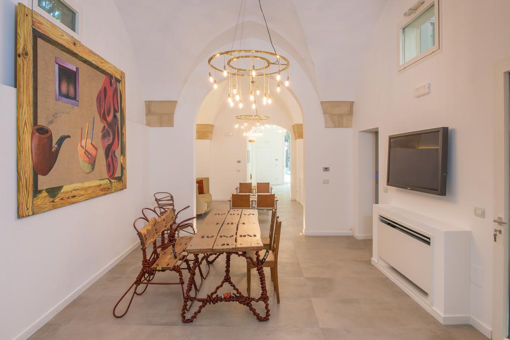 Le Bifore Charming House Лечче Экстерьер фото