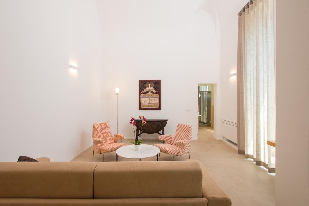 Le Bifore Charming House Лечче Экстерьер фото